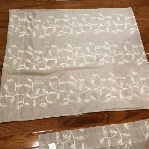Four panels of tan curtains with white leafs - Picture 3 of 3